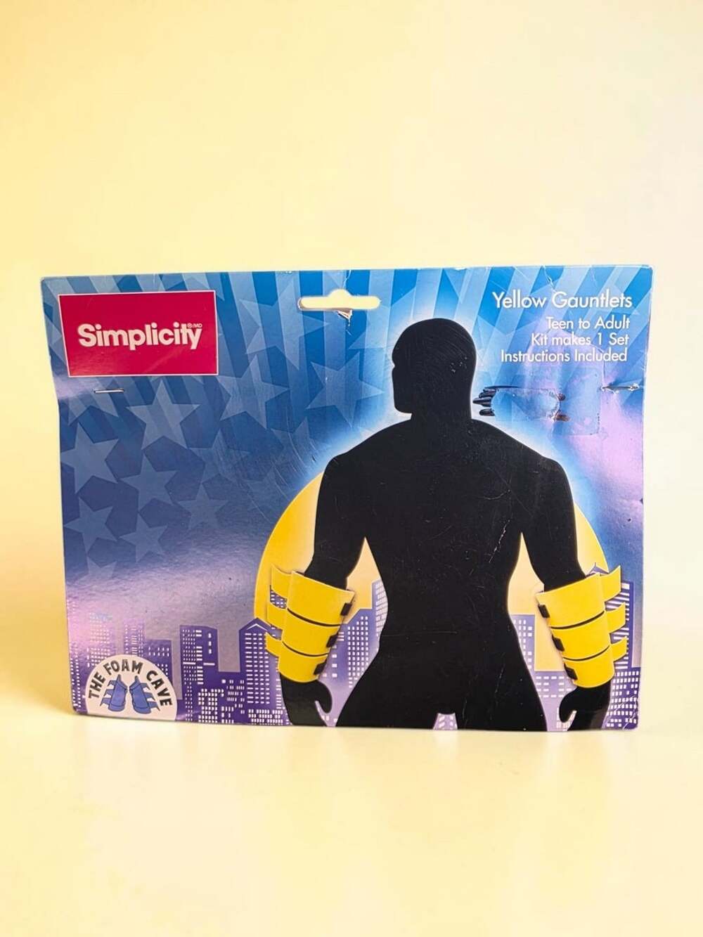 Simplicity Yellow Gauntlets Teen to Adult Size Foam Costume Kit